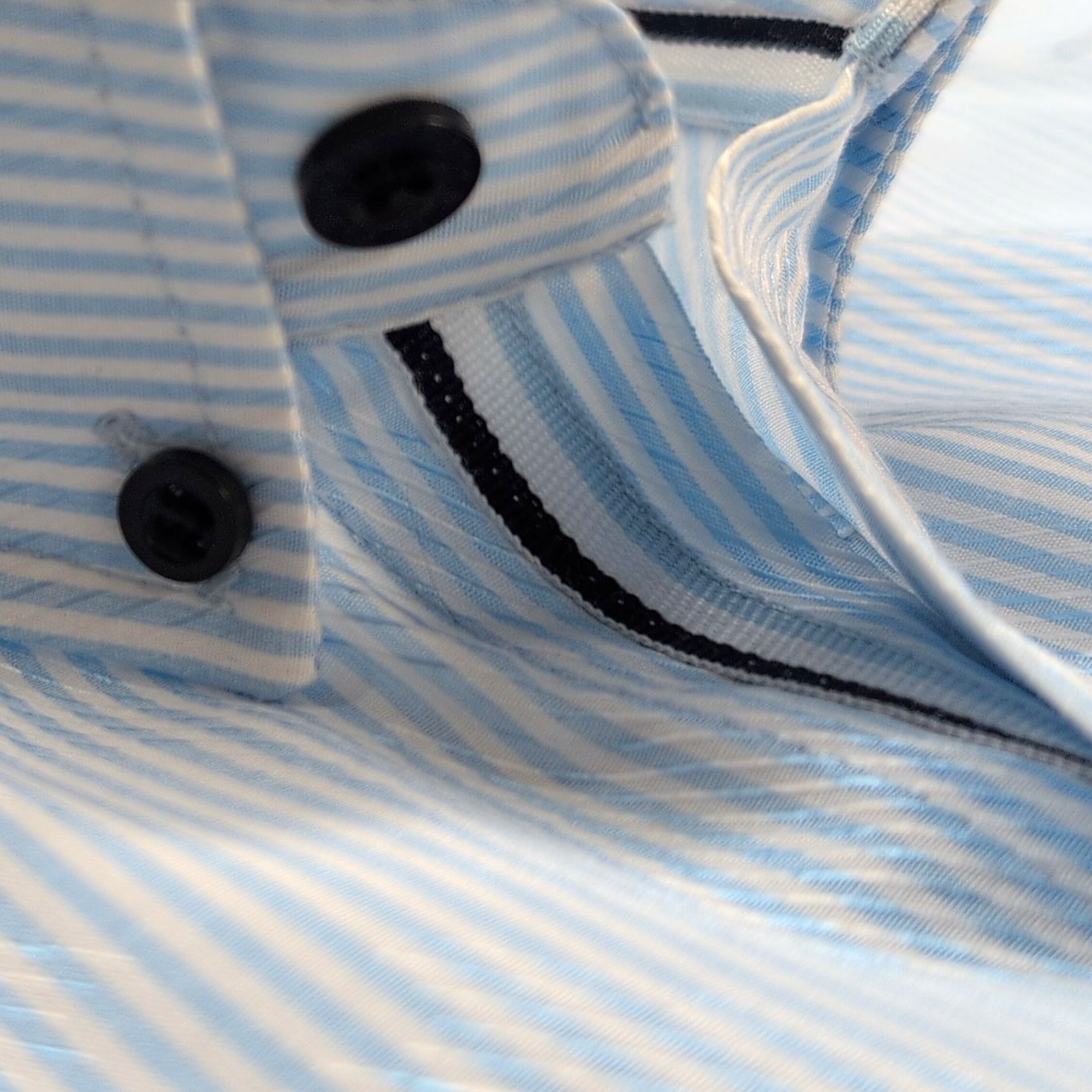 camisas , blusas, moda corporativa, uniformes personalizadas, ropa de trabajo, uniformes ejecutivos